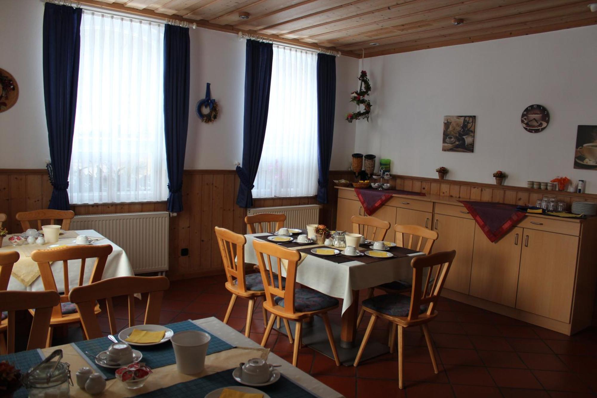 Hotel Waldhaus Romhild Exterior foto
